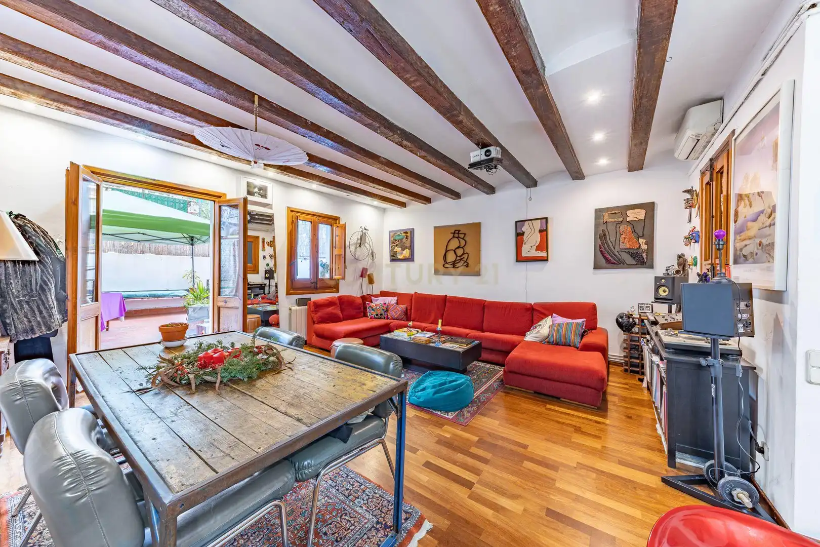 Sala de estar de Apartamento en venta en  Barcelona Capital con Horno, Lavadora y Microondas