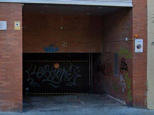 Garaje en Alquiler en Carrer Enric d'Ossó, 12 en Nou Eixample Nord