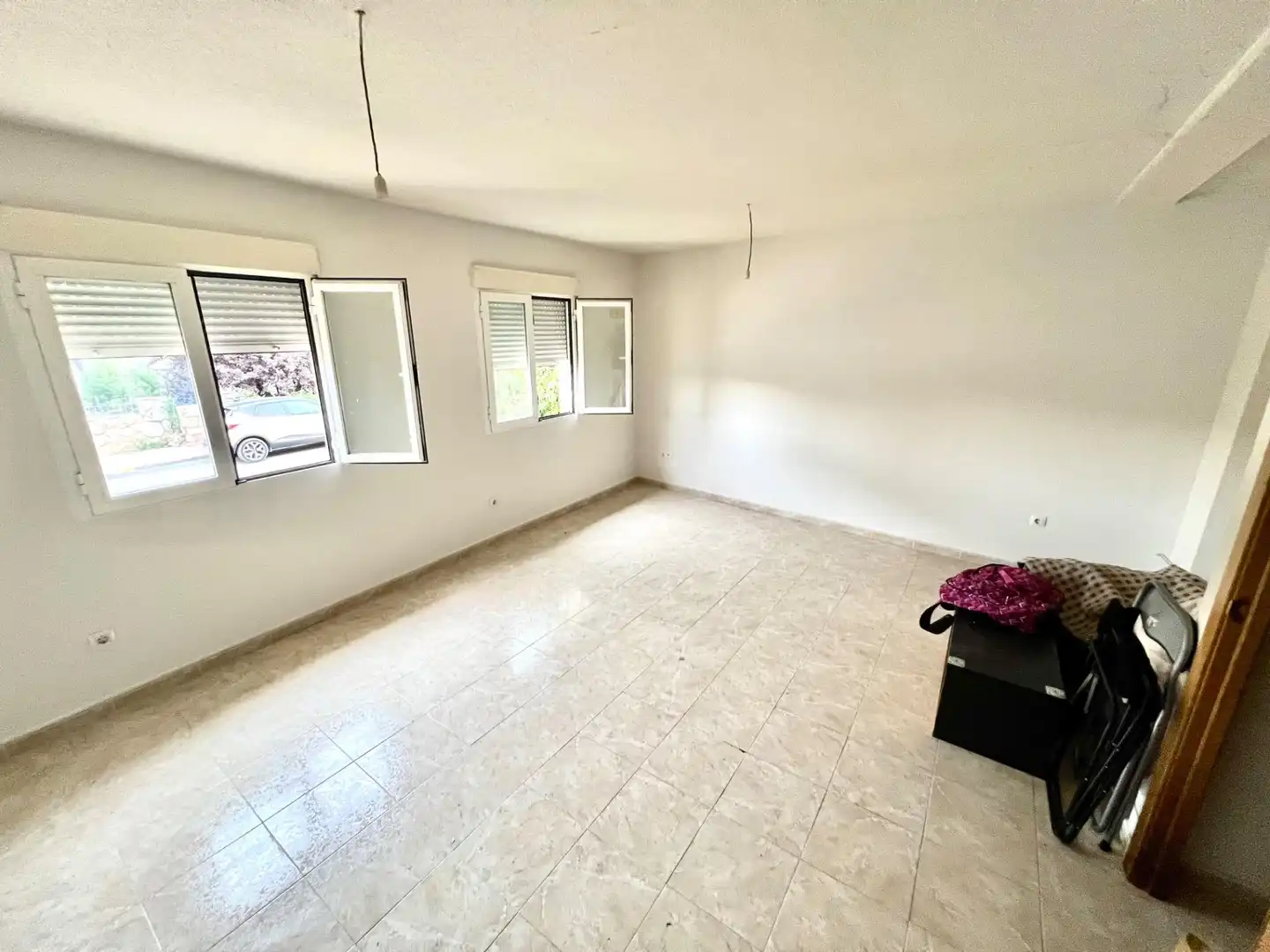 Sala d'estar de Dúplex de lloguer en Navaluenga amb Calefacció