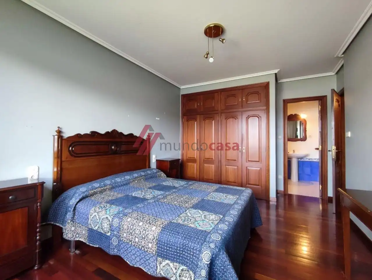 Dormitori de Dúplex en venda en Ferrol amb Calefacció, Parquet i Moblat