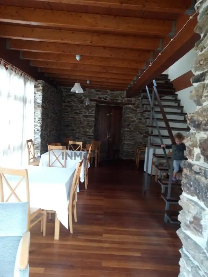 Casa rústica con terraza en venta en A Peroxa, imagen 16