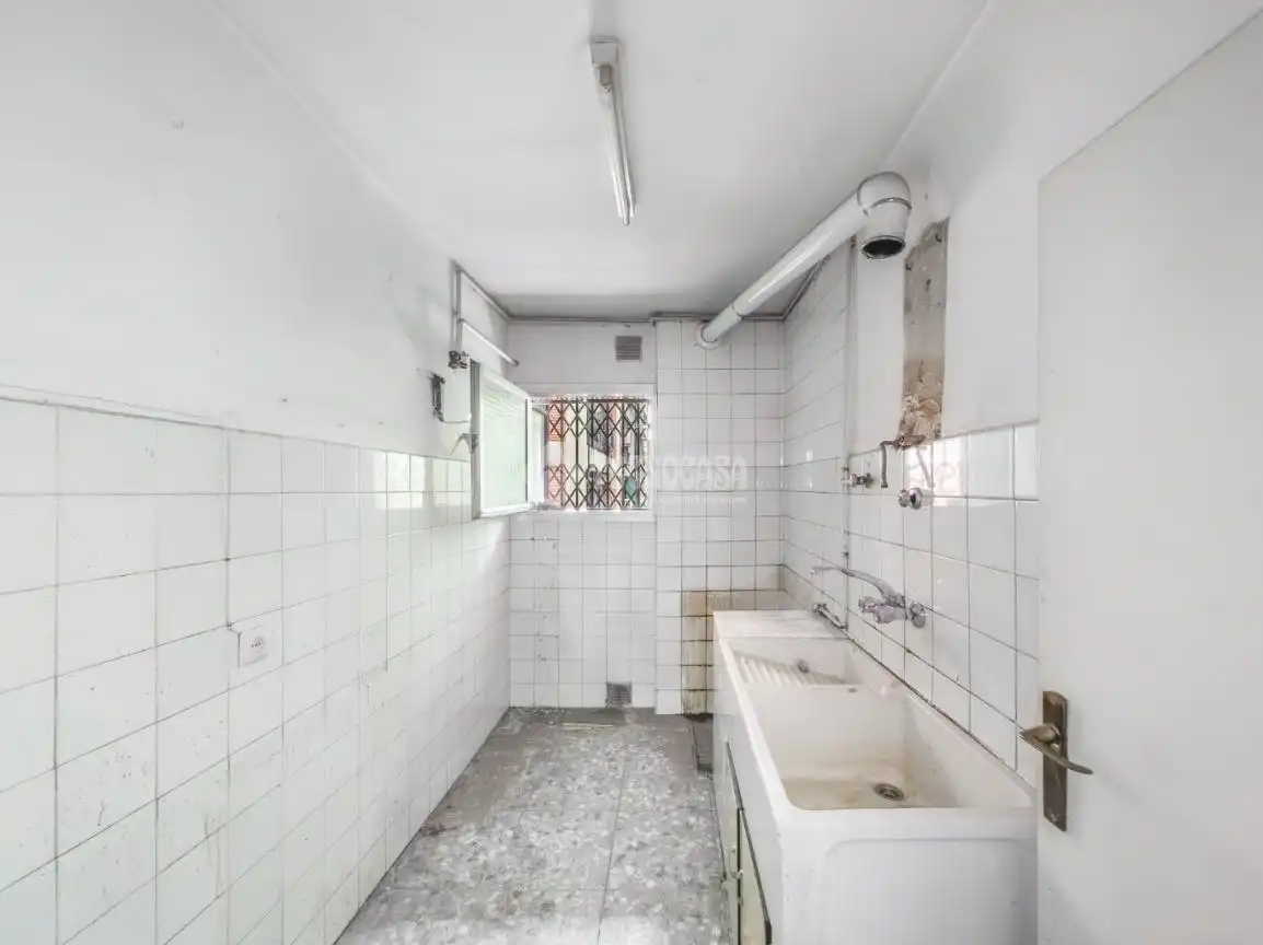 Badezimmer von Wohnung zum Verkauf in Madrid