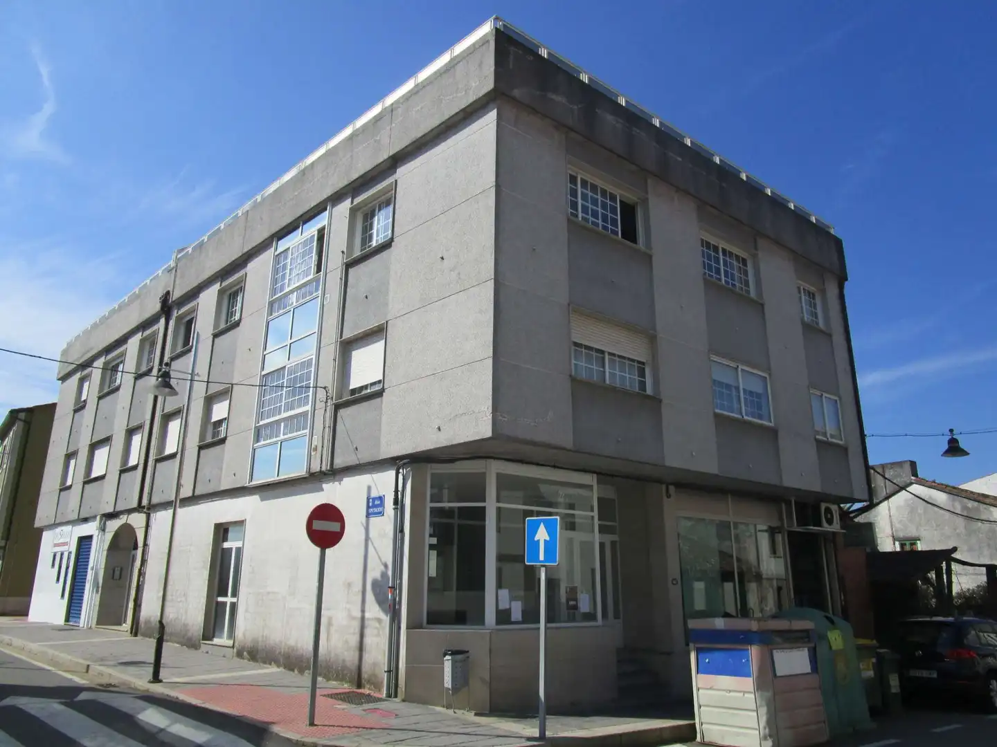 Local comercial en venda a Rúa Portarraxoi