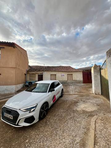 Finca rústica en Venta en Calle Estrecha del Rapino, 6A en Barcial de la Loma