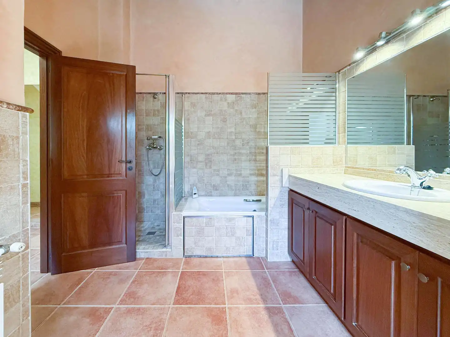 Bathroom of Houses for sale in Deià  with Furnished