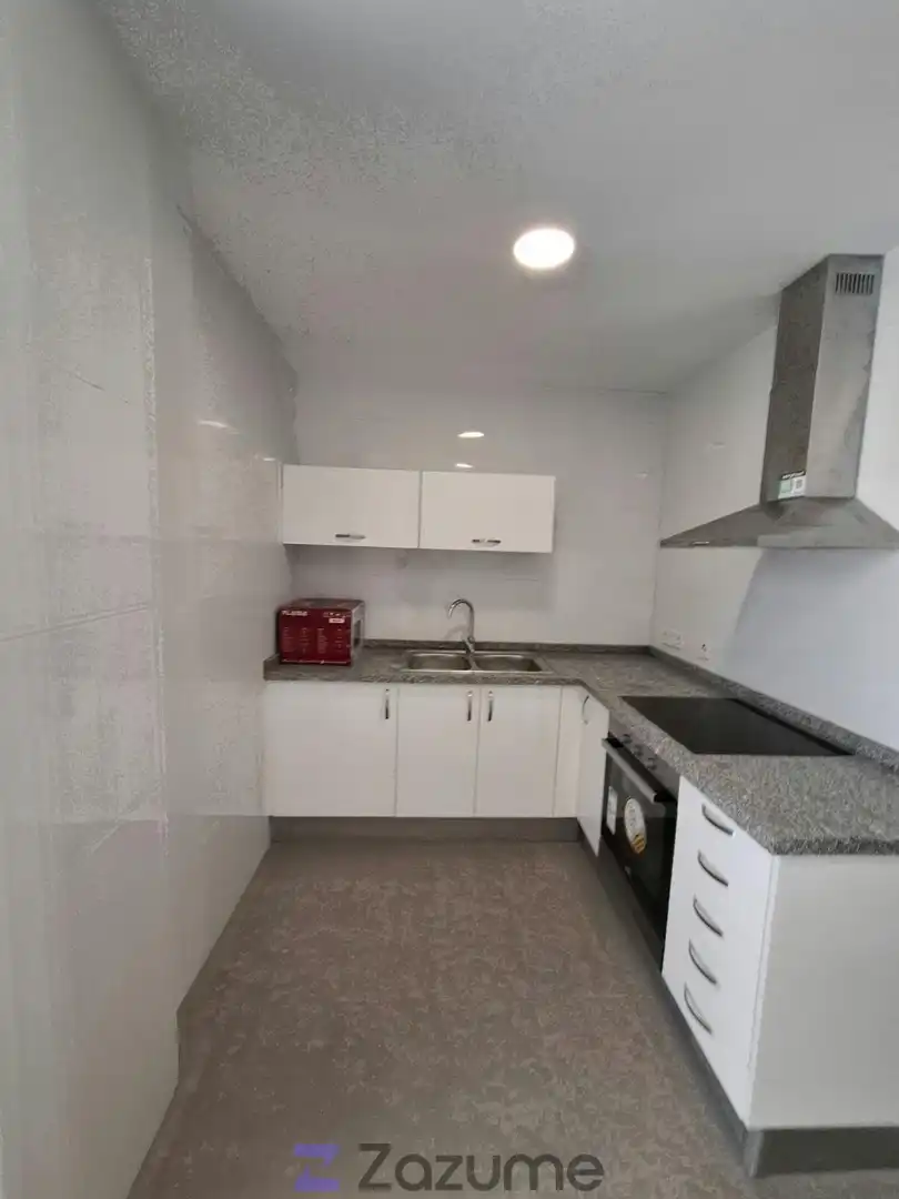 Kitchen of Flat for rent in Alginet  with Storage room, Furnished and Oven