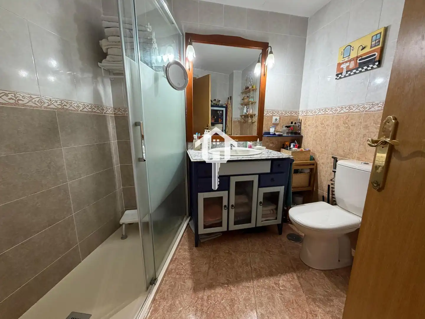 Bany de Pis en venda en Alicante / Alacant amb Aire condicionat, Moblat i Piscina comunitària