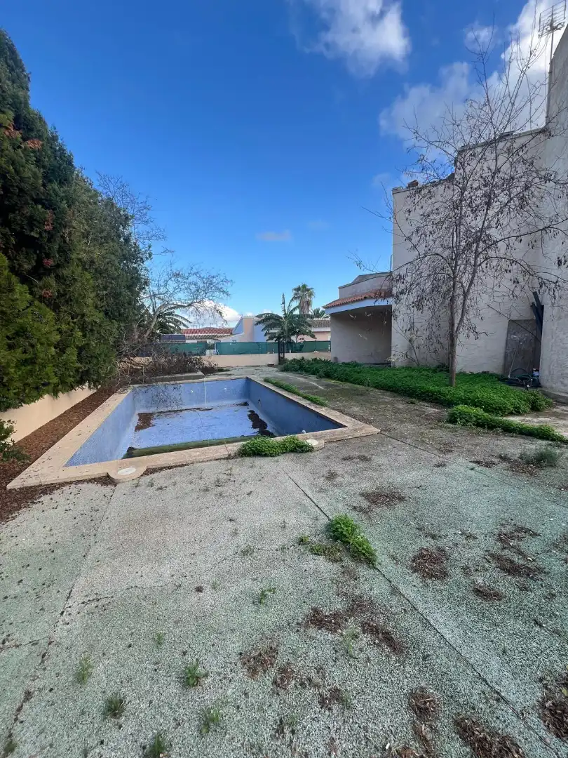 Piscina de Casa adosada en venda en Llucmajor amb Jardí privat, Terrassa i Piscina