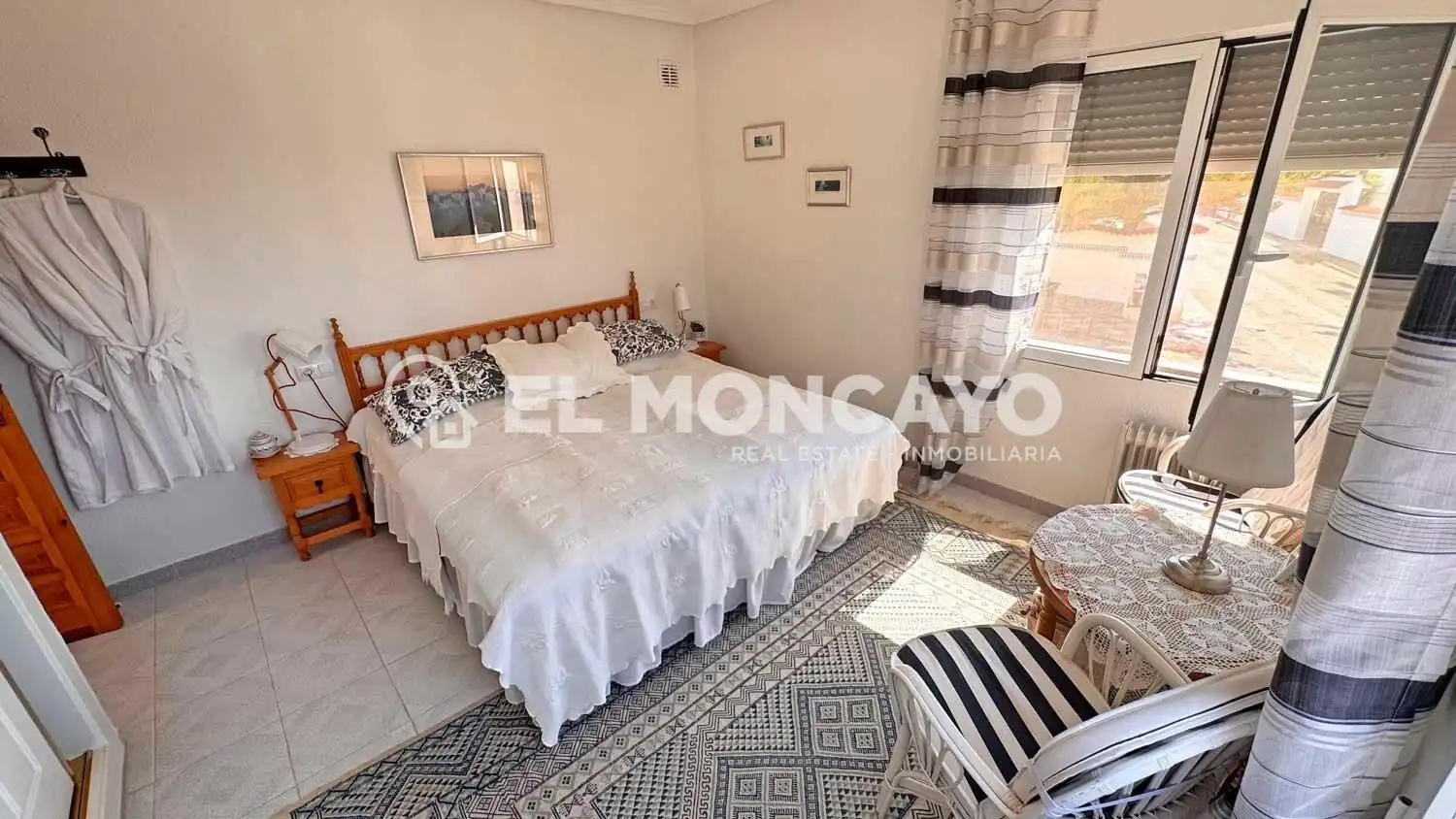 Dormitori de Casa o xalet en venda en Rojales amb Aire condicionat, Calefacció i Jardí privat