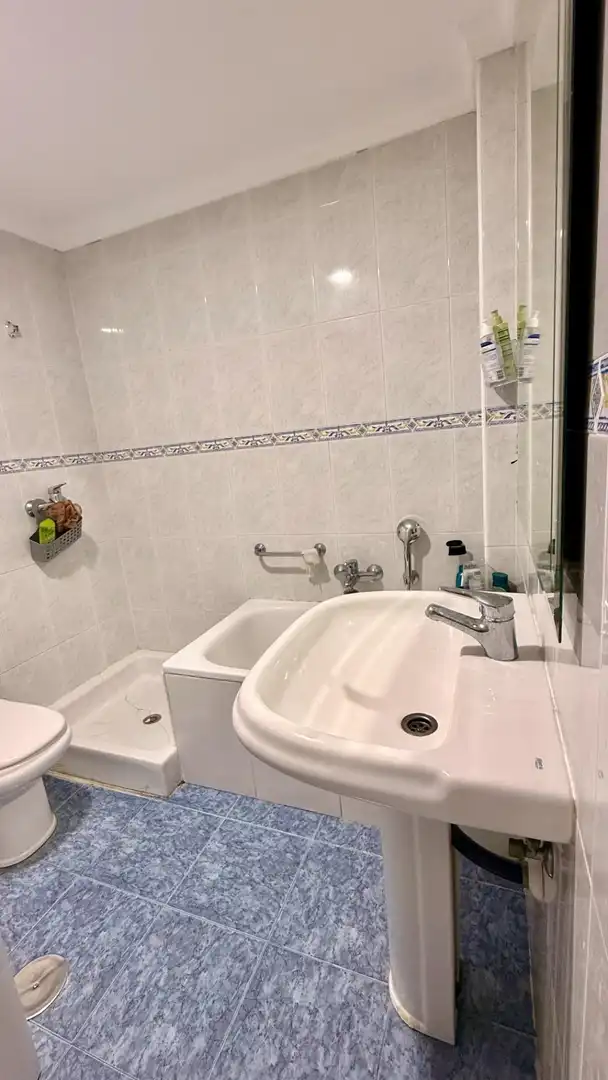 Baño de Piso en venta en Benalmádena