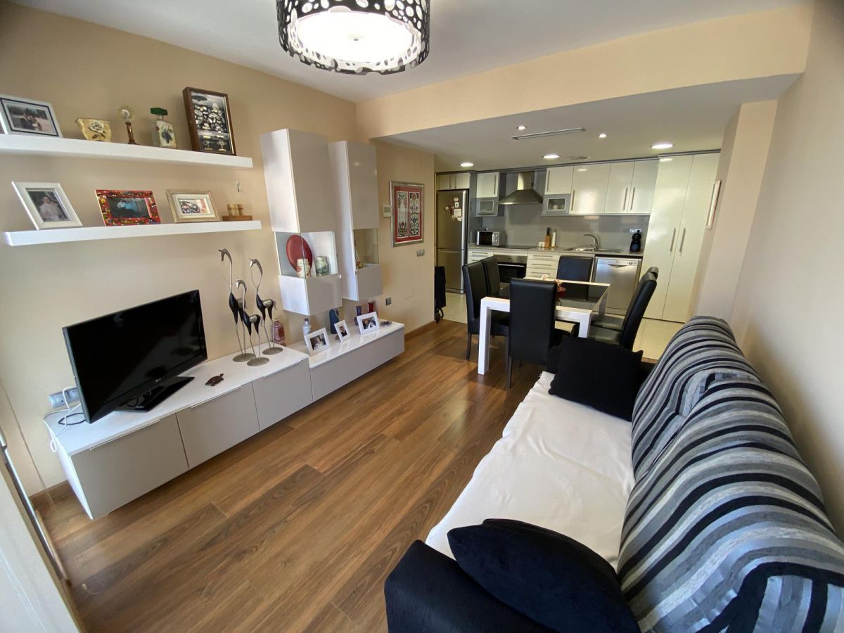 Apartament en venda a Avenida CONSTITUCIO DE LA, 35, El Maset
