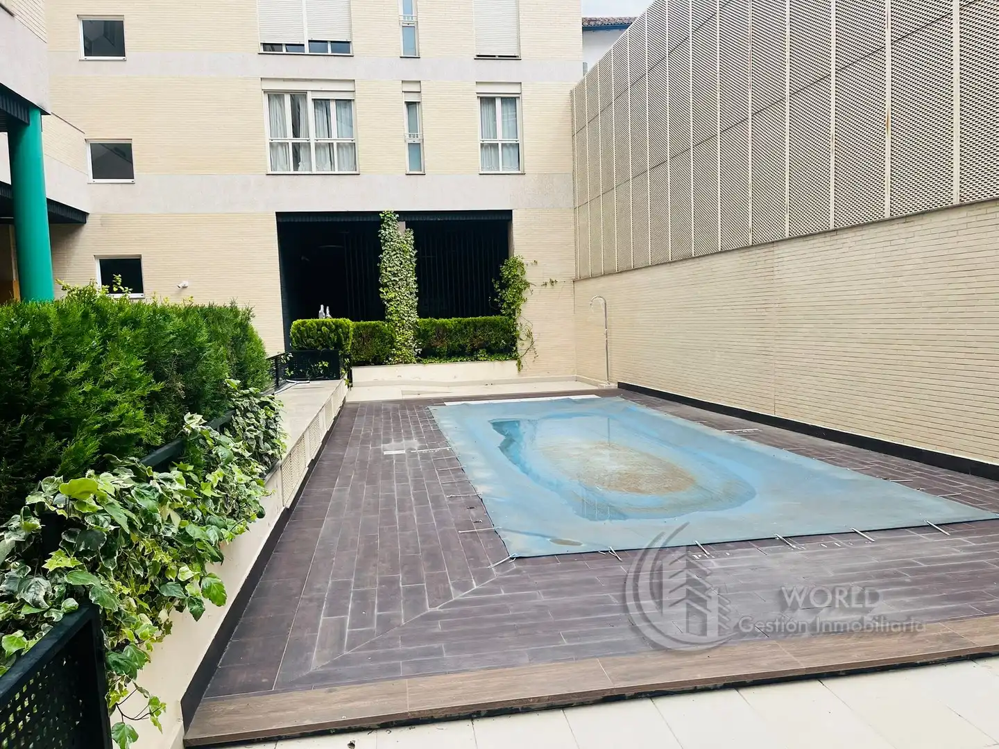 Terraza de Dúplex de alquiler en Madrid con Aire acondicionado, Calefacción y Amueblado