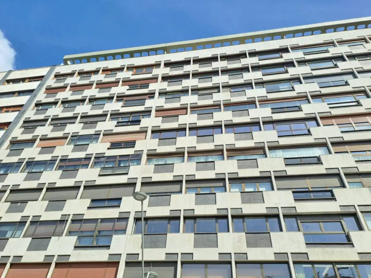 Vista exterior de Piso en venta en Burgos con Calefacción y Alarma