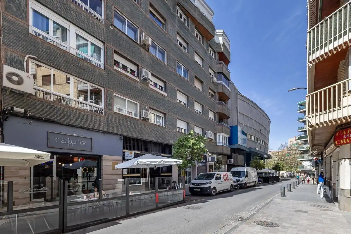 Duplex con terrazza in vendita a Calle SOLARILLO DE GRACIA, imagen 5