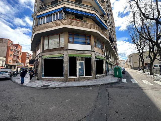 Local comercial en Alquiler en Don Benito