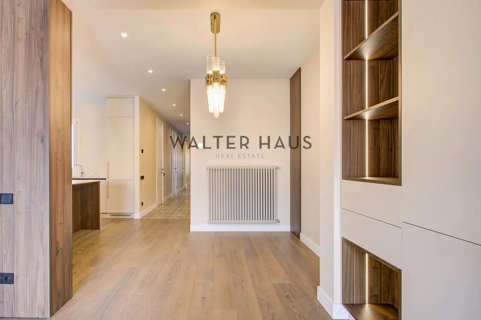 Wohnung zum Verkauf in Barcelona mit Klimaanlage und Heizung