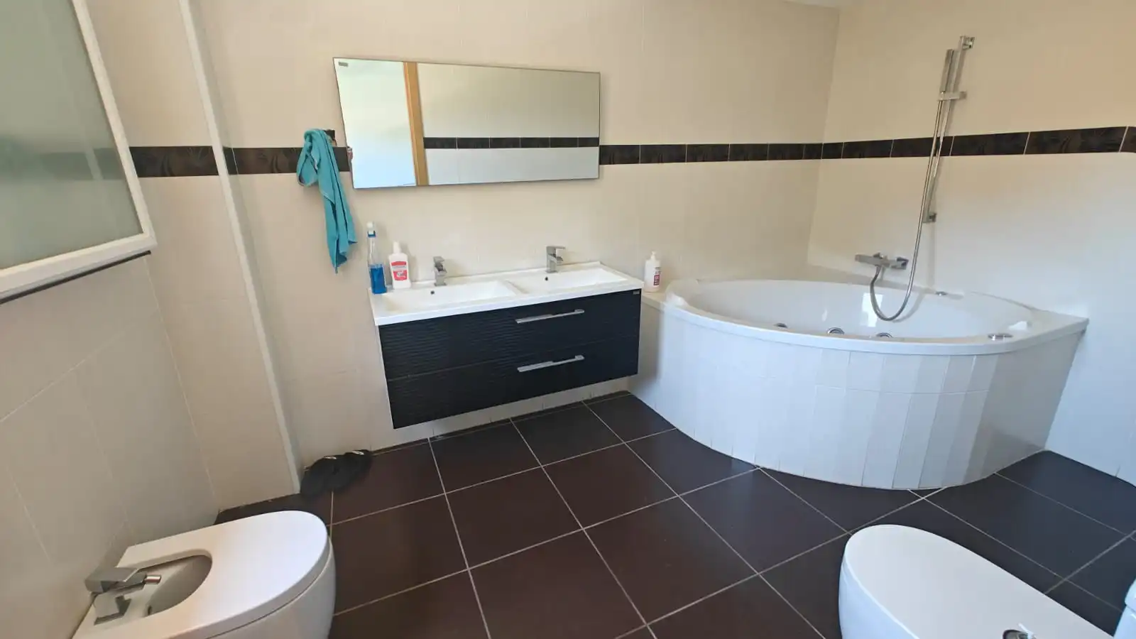 Badezimmer von Haus oder Chalet zum Verkauf in Castellet i la Gornal mit Klimaanlage, Heizung und Privatgarten