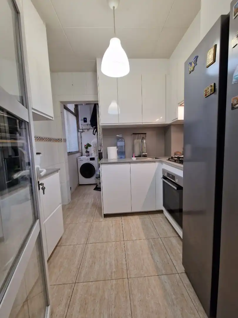 Kitchen of Flat for sale in Barcelona  with Heating, Parquet flooring and Oven
