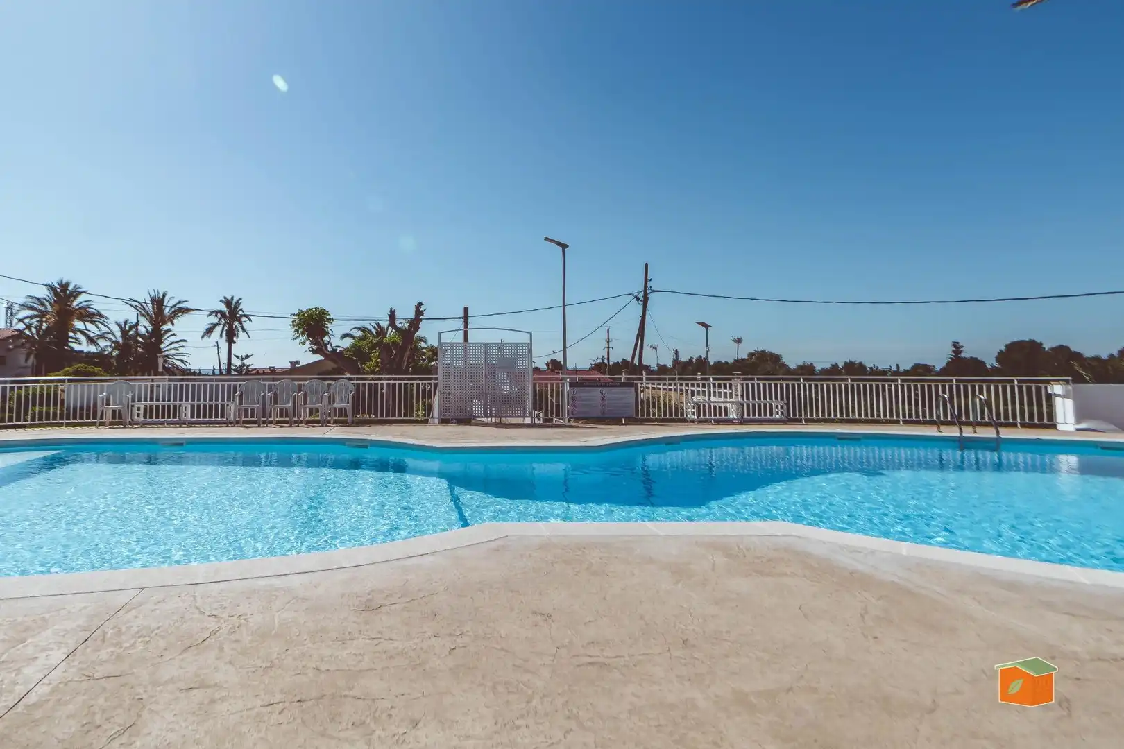 Piscina de Casa adosada en venda en Alcanar amb Jardí privat, Terrassa i Moblat