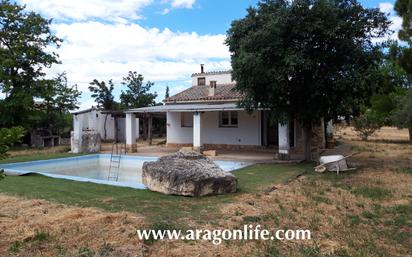 Jardí de Finca rústica en venda en Caspe amb Aire condicionat i Piscina