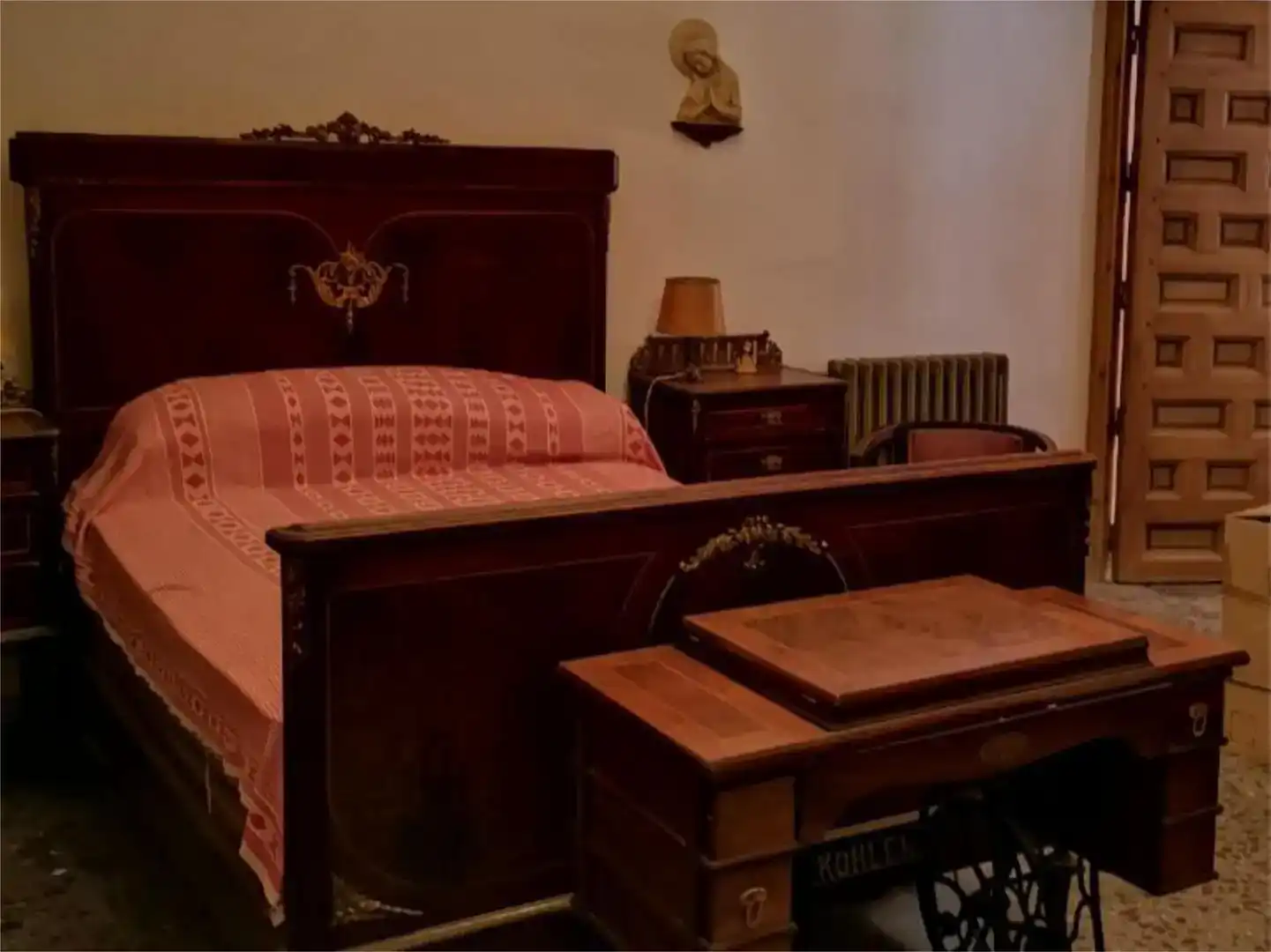 Habitación de Casa o chalet en venta en Chinchón con Jardín privado, Parquet y Amueblado