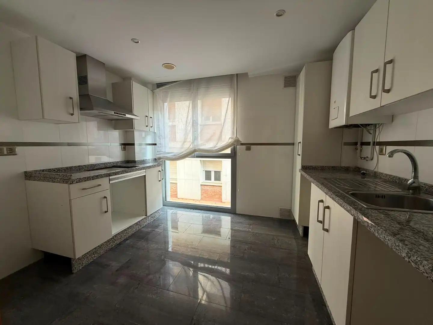 Kitchen of Flat for sale in Córdoba  with Air Conditioner and Heating