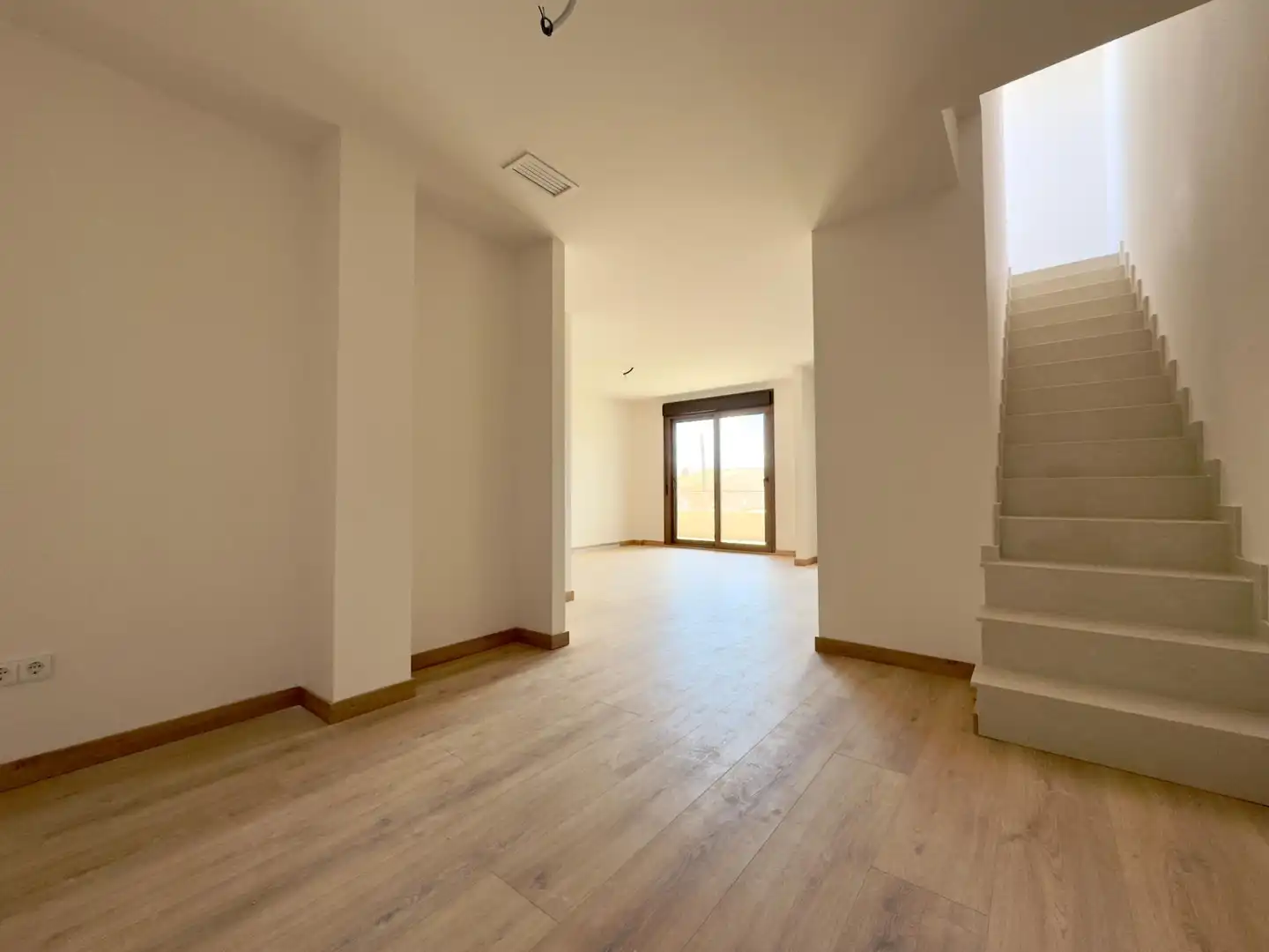 Penthouse with terrace for sale in Calle Calle Nueva Canalosa, imagen 2