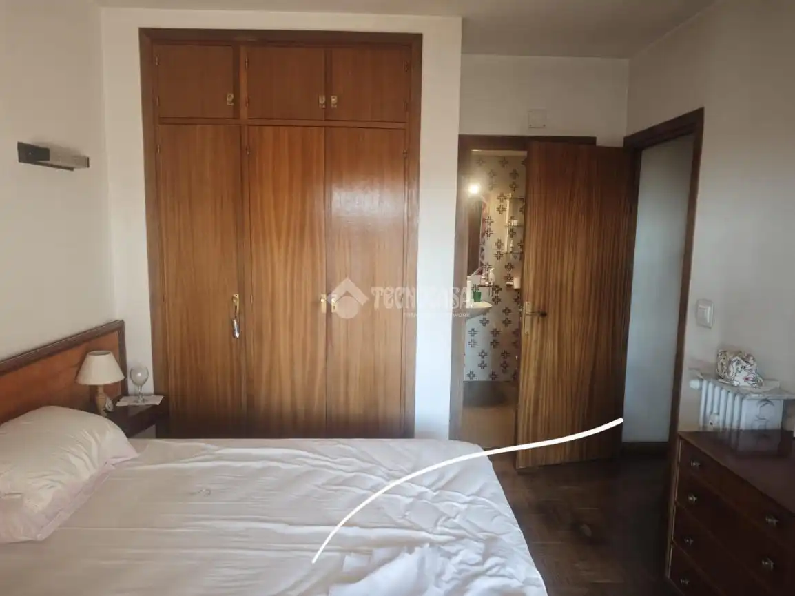 Dormitori de Pis en venda en Madrid amb Calefacció i Terrassa