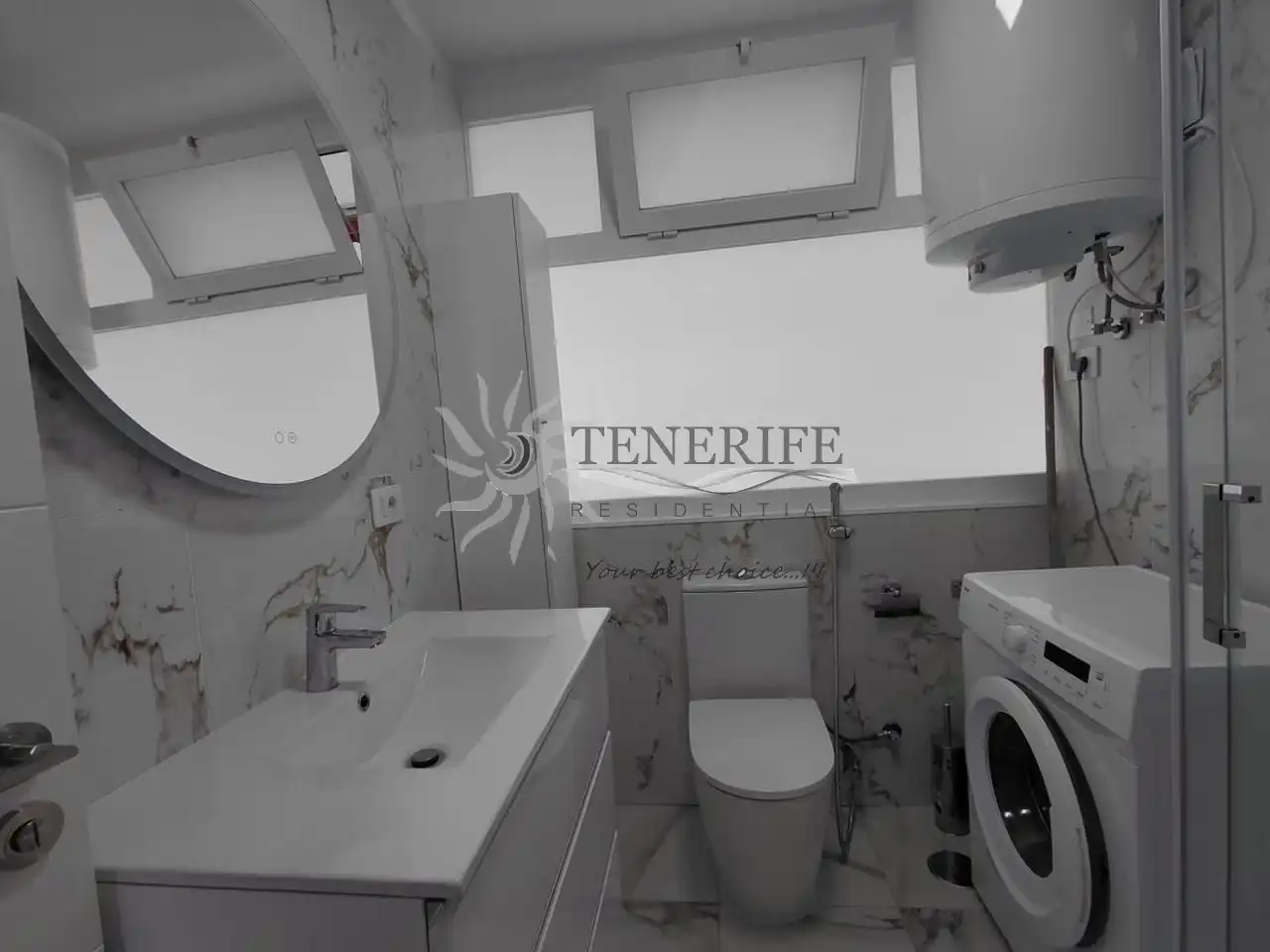 Baño de Planta baja en venta en Arona con Aire acondicionado, Terraza y Amueblado