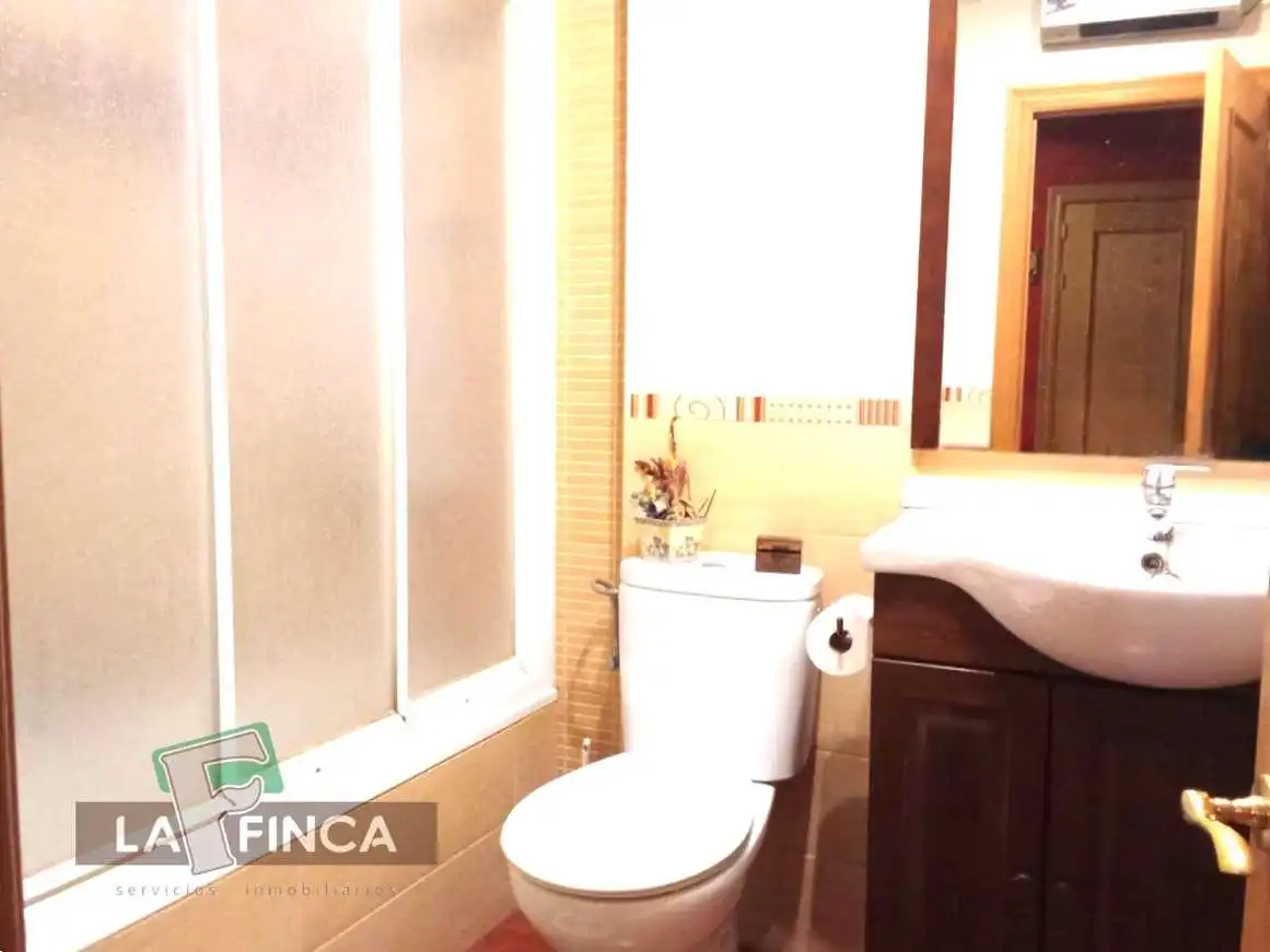Baño de Piso en venta en Castrillón con Calefacción y Terraza