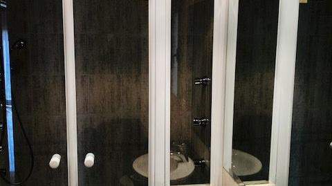 Photo 3 of Flat to rent in Calle la Cora, 4, Parque Lagos,  Granada Capital