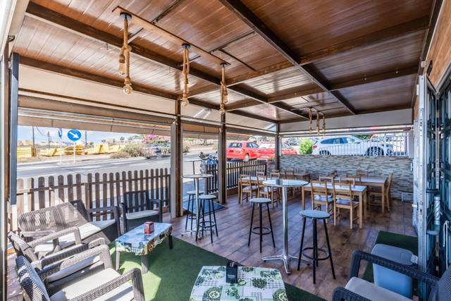 Local comercial en Alquiler en Calle Llano Verde, 5 en Granadilla de Abona ciudad