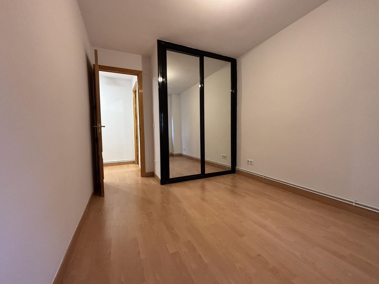 Flat to rent in De Melchor Fernández Almagro, Pilar, Fuencarral - El Pardo,  Madrid Capital