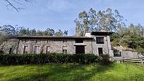 Vista exterior de Finca rústica en venda en Llanes amb Jardí privat