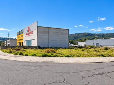 Terreno industrial en venta en Lugar Ledoño