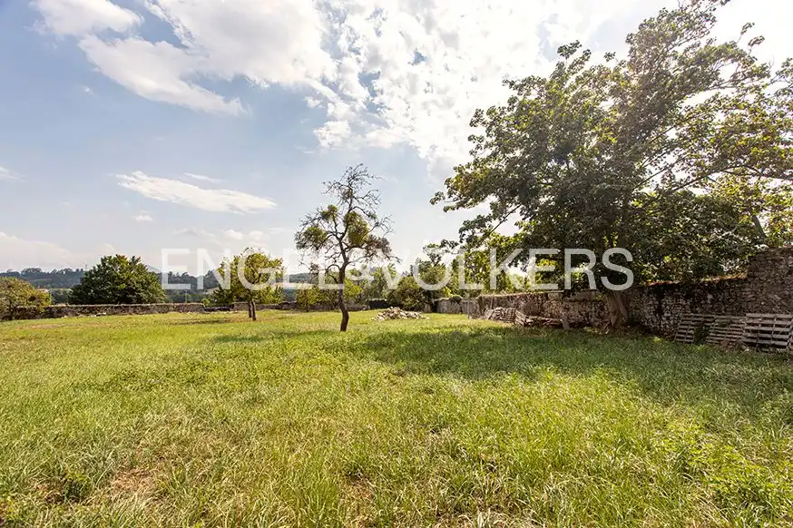 Villa con giardino in vendita a Sariego, imagen 4