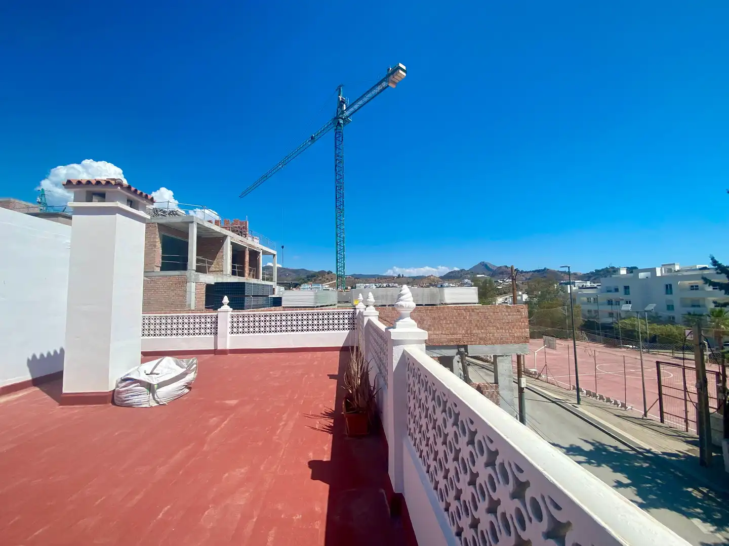 Vista exterior de Edifici en venda en Málaga