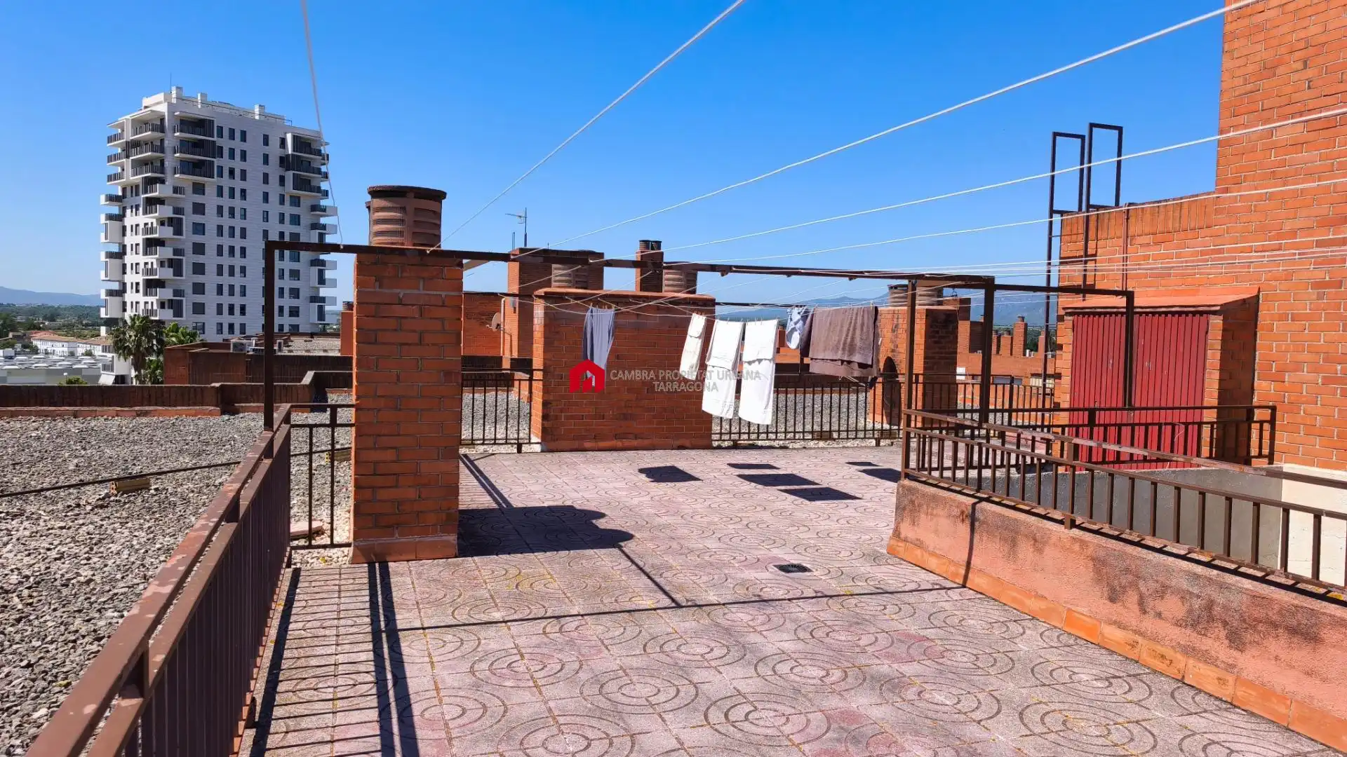 Terrasse von Wohnung zum Verkauf in Tortosa mit Privatgarten, Terrasse und Möbliert
