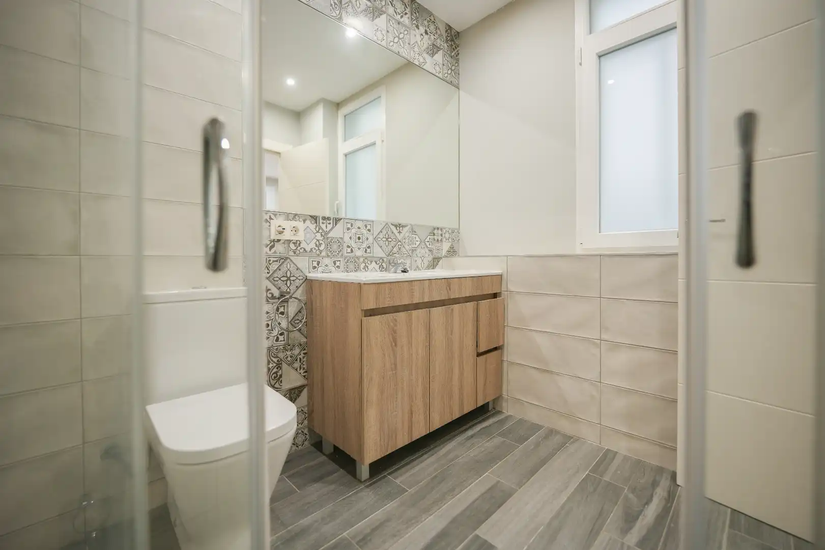 Badezimmer von Wohnung zum Verkauf in Valladolid mit Heizung, Parkett und Ofen