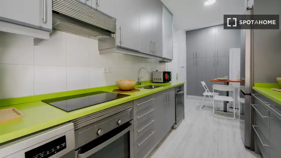 Habitación en Ríos Rosas - Nuevos Ministerios