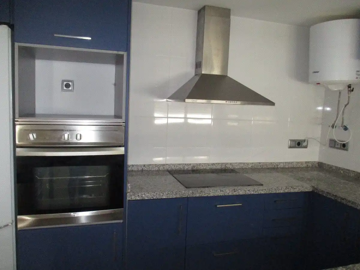 Cuina de Pis en venda en Aldaia amb Aire condicionat i Terrassa