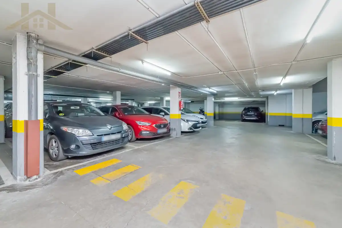 Parking of Flat for sale in Rivas-Vaciamadrid  with Air Conditioner, Heating and Parquet flooring