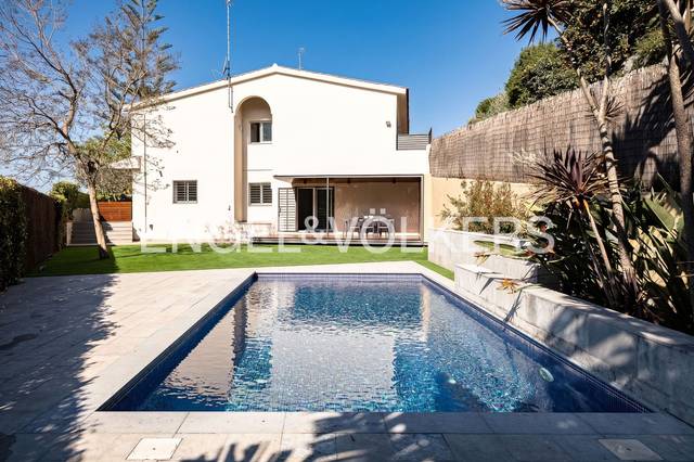 Casa-chalet en Alquiler en Cabrils
