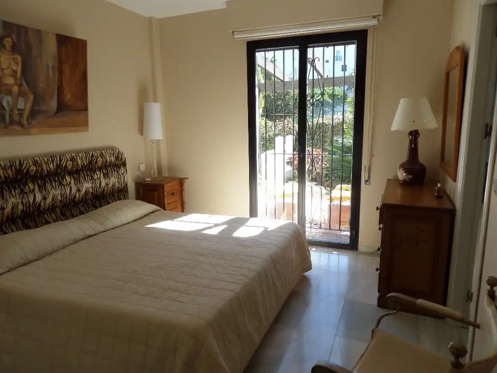 Rez-de-chaussée avec piscine à louer à Nueva Andalucía, imagen 5
