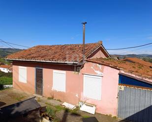 Vista exterior de Casa o xalet en venda en Torrelavega 