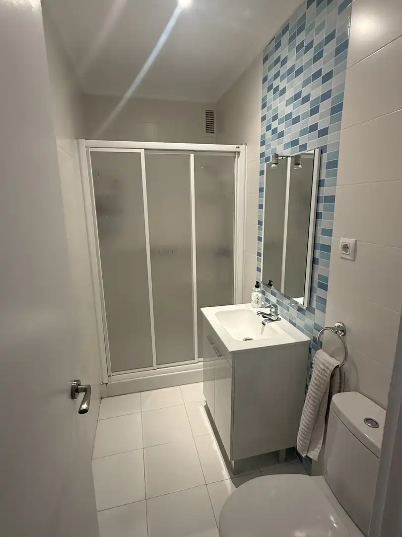 Baño de Piso de alquiler en Centro
