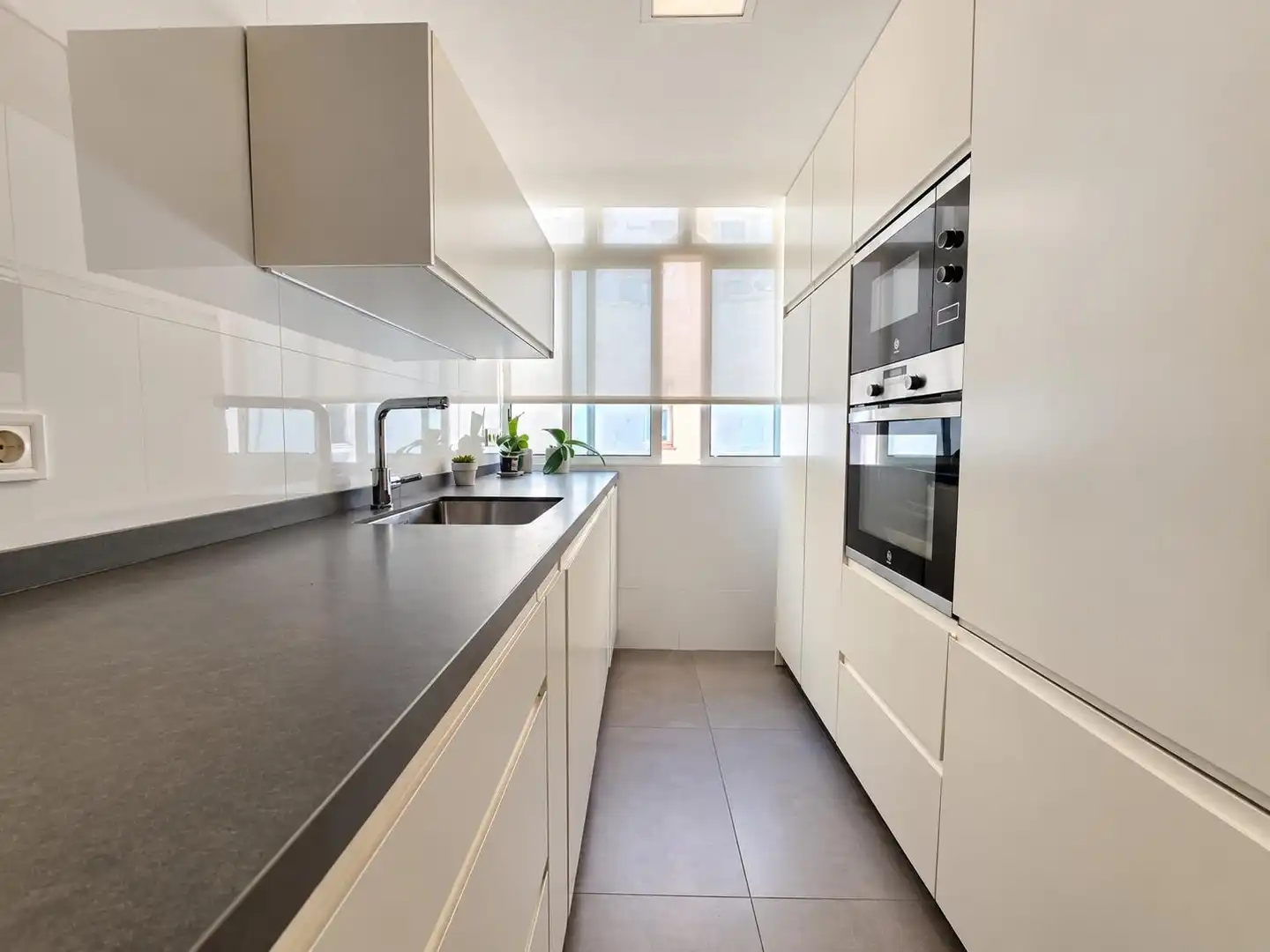 Cocina de Piso en venta en El Pinar- Palacio de Congresos