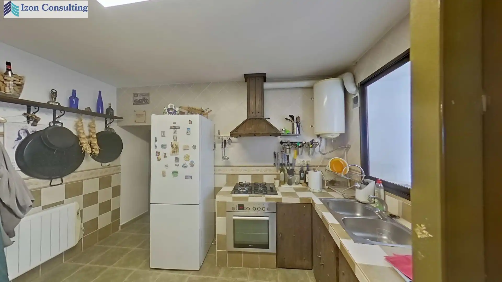 Cuina de Casa o xalet en venda en Valdeganga amb Calefacció, Terrassa i Balcó