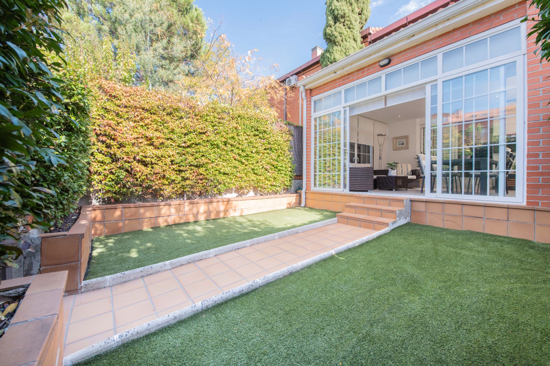 Garden of Single-family semi-detached for sale in Tres Cantos  with Air Conditioner, Heating and Private garden