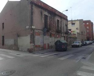 Vista exterior de Casa adosada en venda en Sabadell